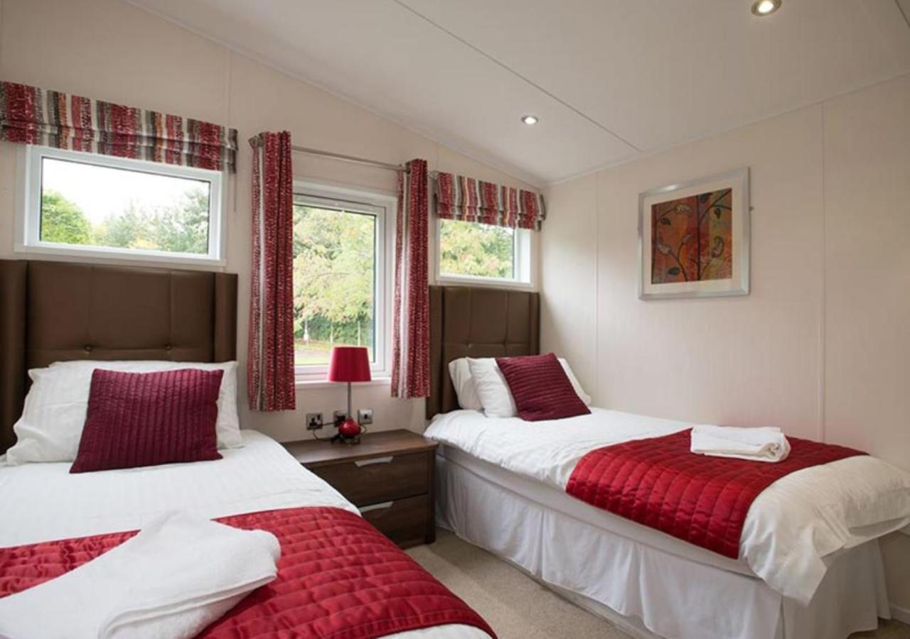 Lomond Woods Holiday Park Balloch Esterno foto